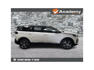 2024 Peugeot 5008