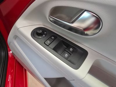 2016 Volkswagen up!