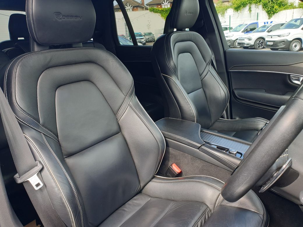 2020 Volvo XC90