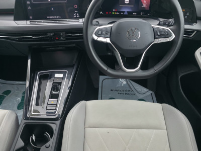 2024 Volkswagen Golf