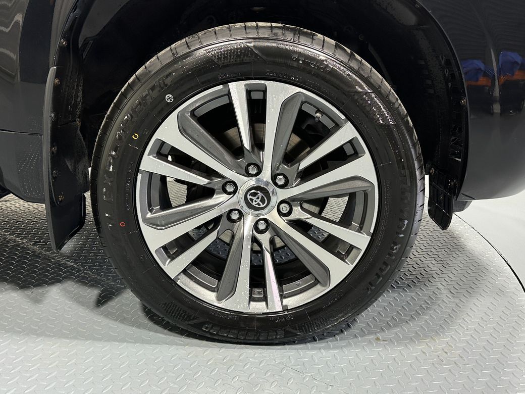 2021 Toyota Landcruiser