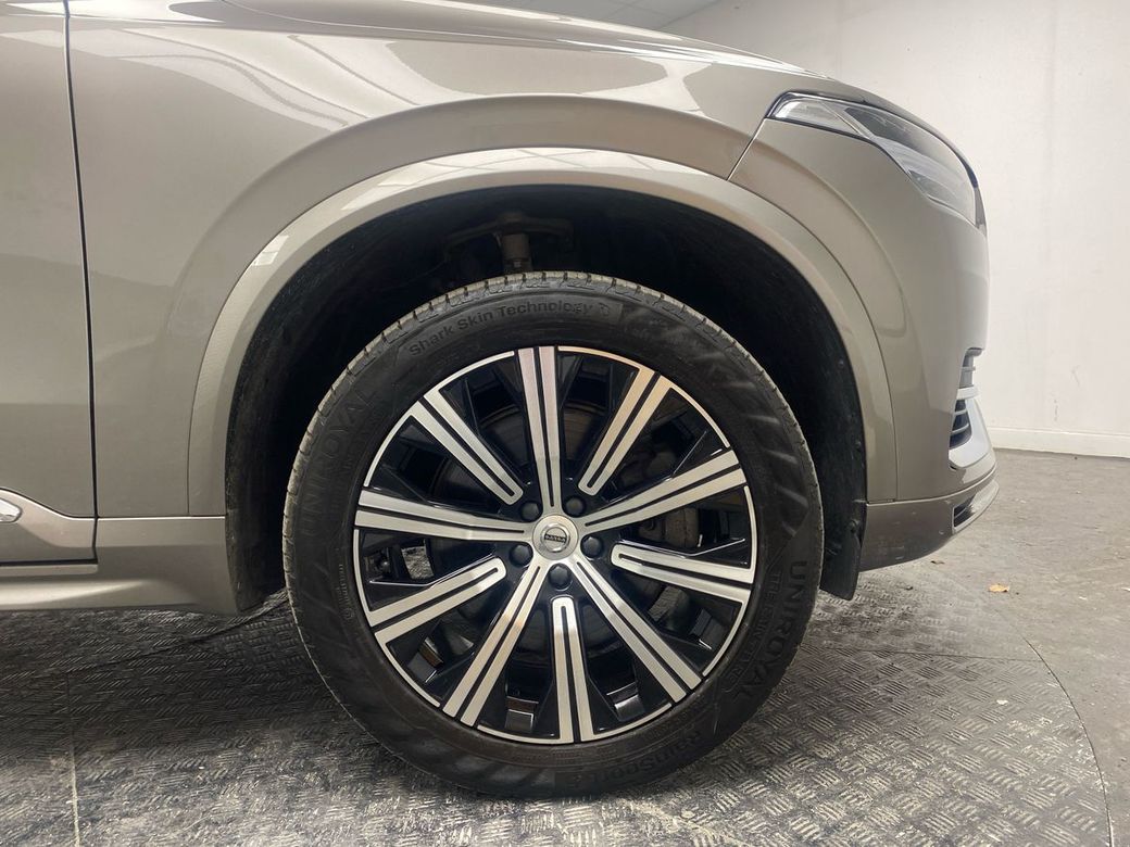 2022 Volvo XC90