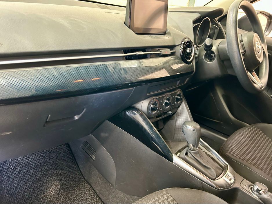 2018 Mazda Demio