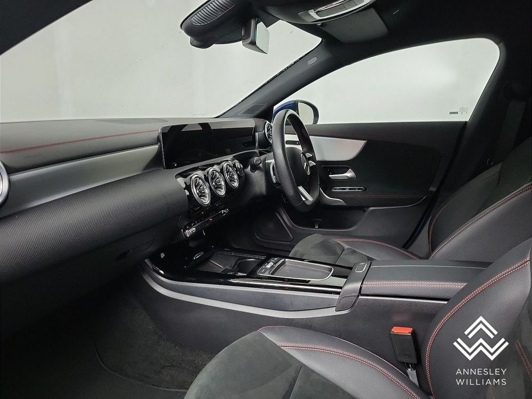 2025 Mercedes-Benz CLA Class