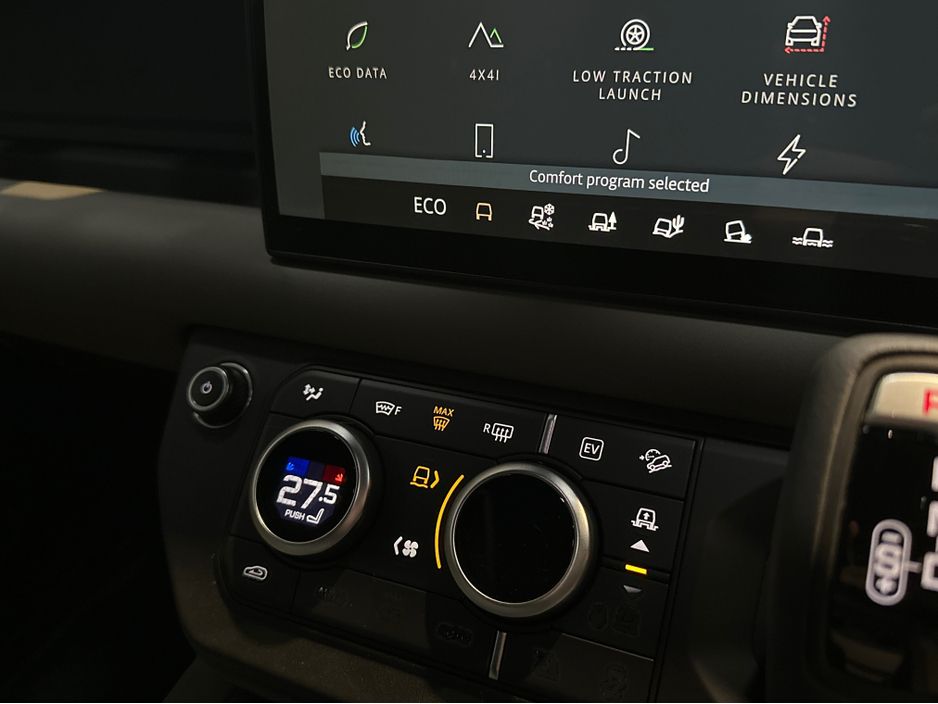 2025 Land Rover Defender