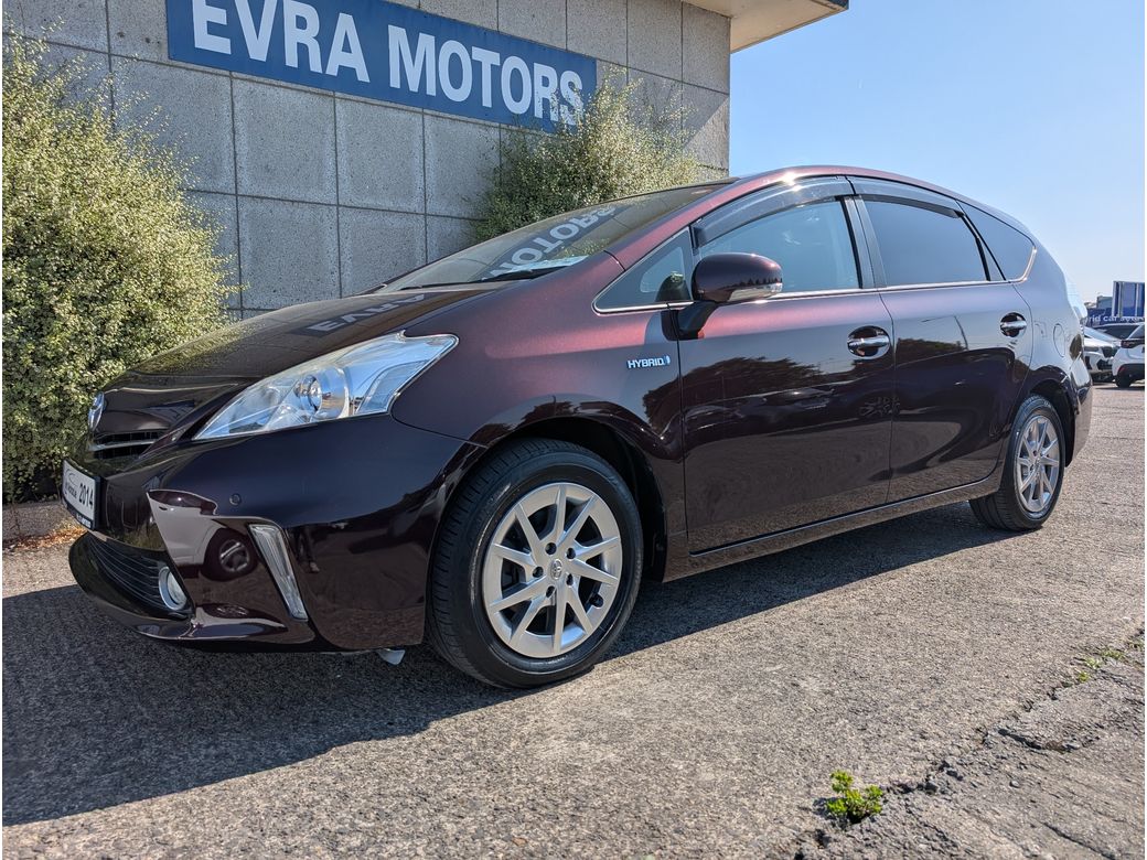 2014 Toyota Prius Alpha