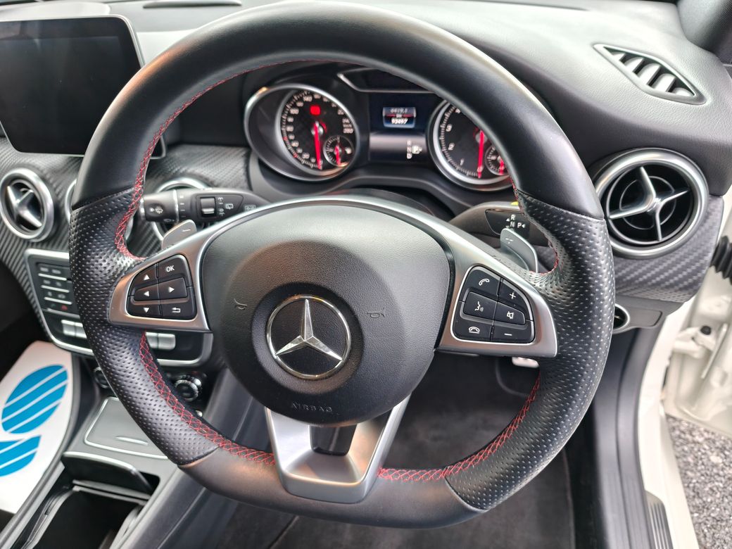 2017 Mercedes-Benz A 180