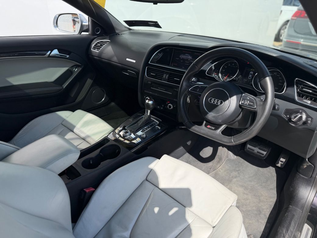 2012 Audi RS5