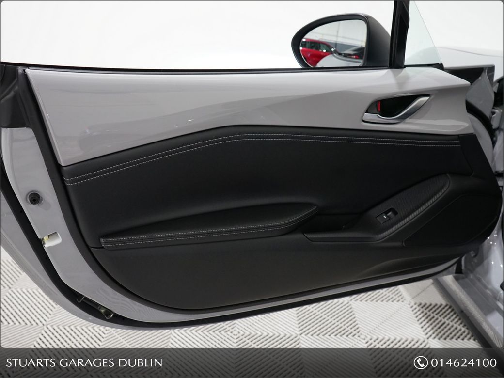 2025 Mazda MX-5