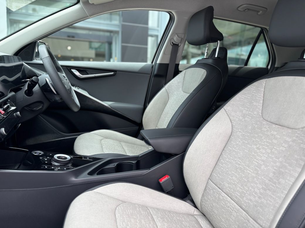2025 Kia Niro
