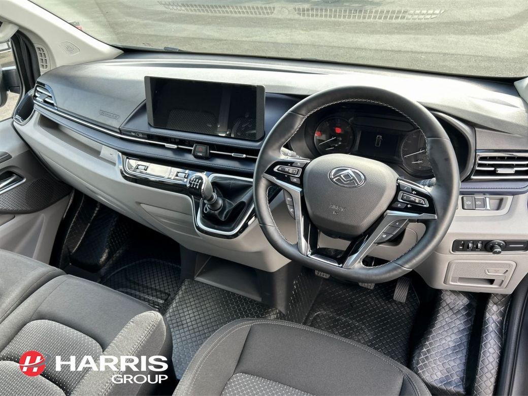 2025 Grey Maxus Deliver 7