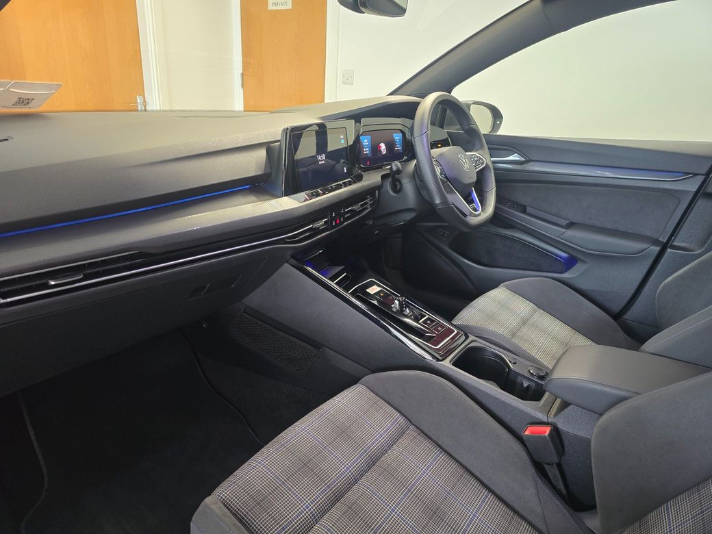 2024 Volkswagen Golf