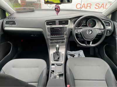 2016 Volkswagen Golf