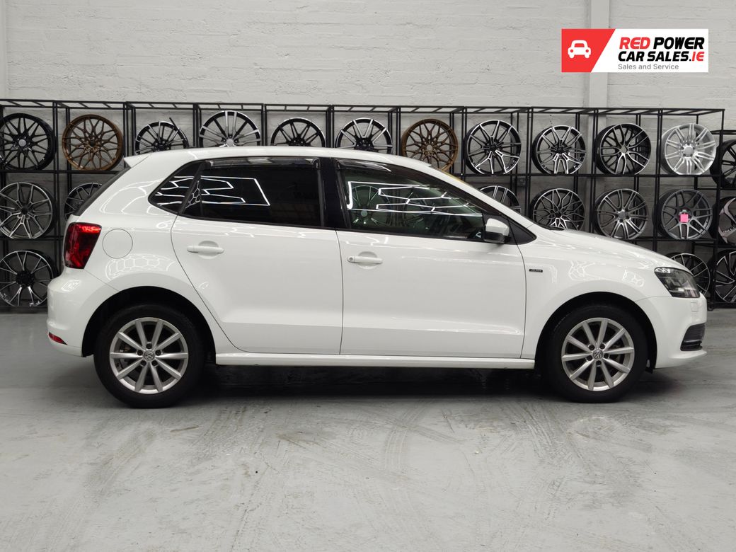 2015 Volkswagen Polo