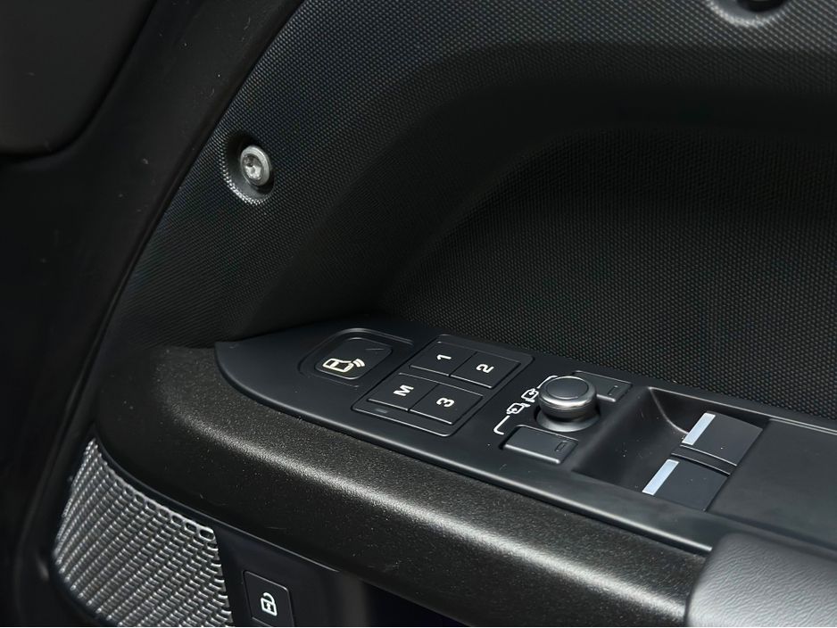 2022 Land Rover Defender