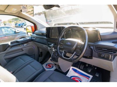 2025 Ford Transit Custom