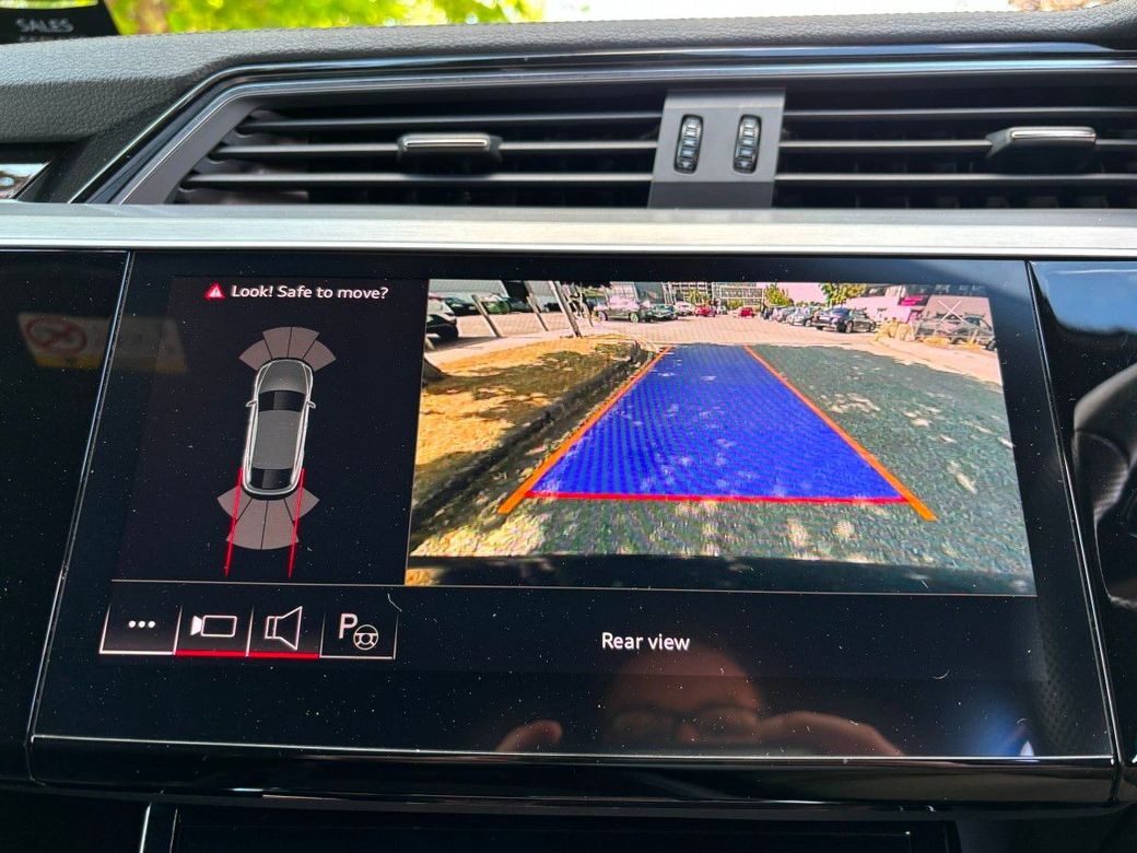 2023 Audi e-tron