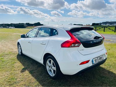 2014 Volvo V40