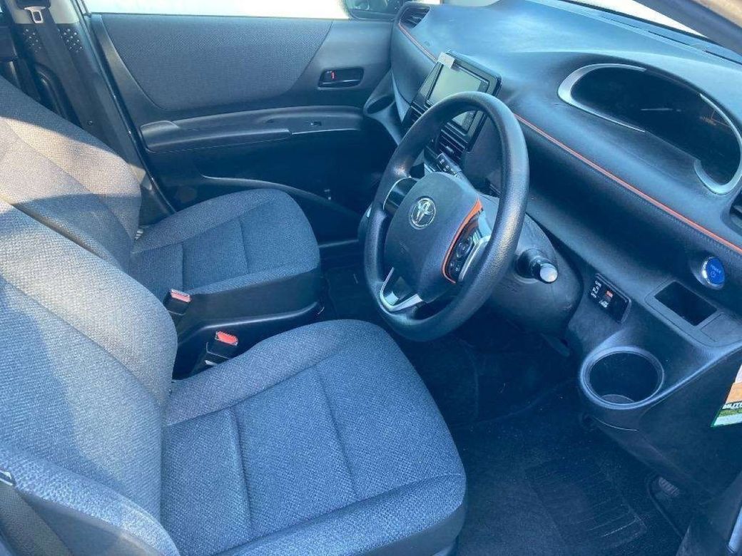 2017 Toyota Sienta