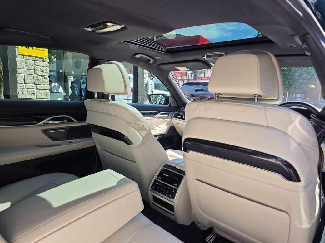 2021 BMW 7 Series