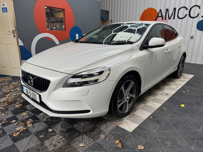 2018 Volvo V40