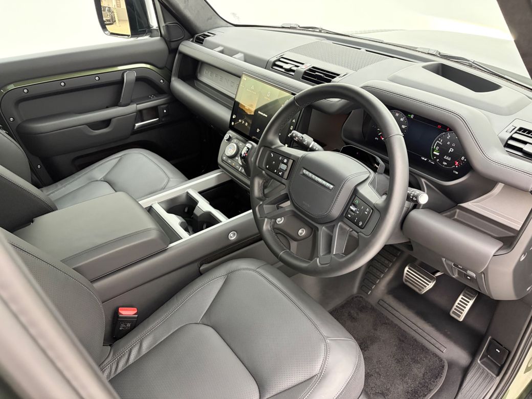 2026 Land Rover Defender