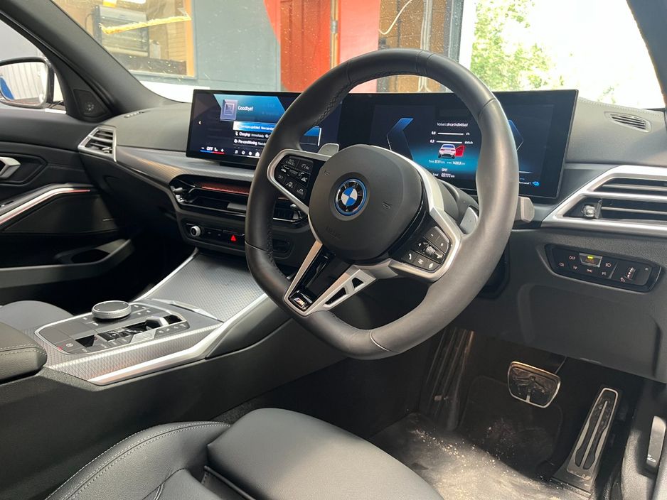 2025 BMW 3 Series