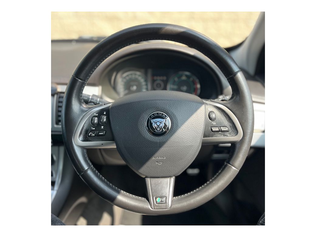 2014 Jaguar XF