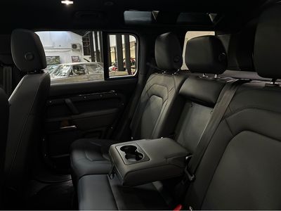 2025 Land Rover Defender