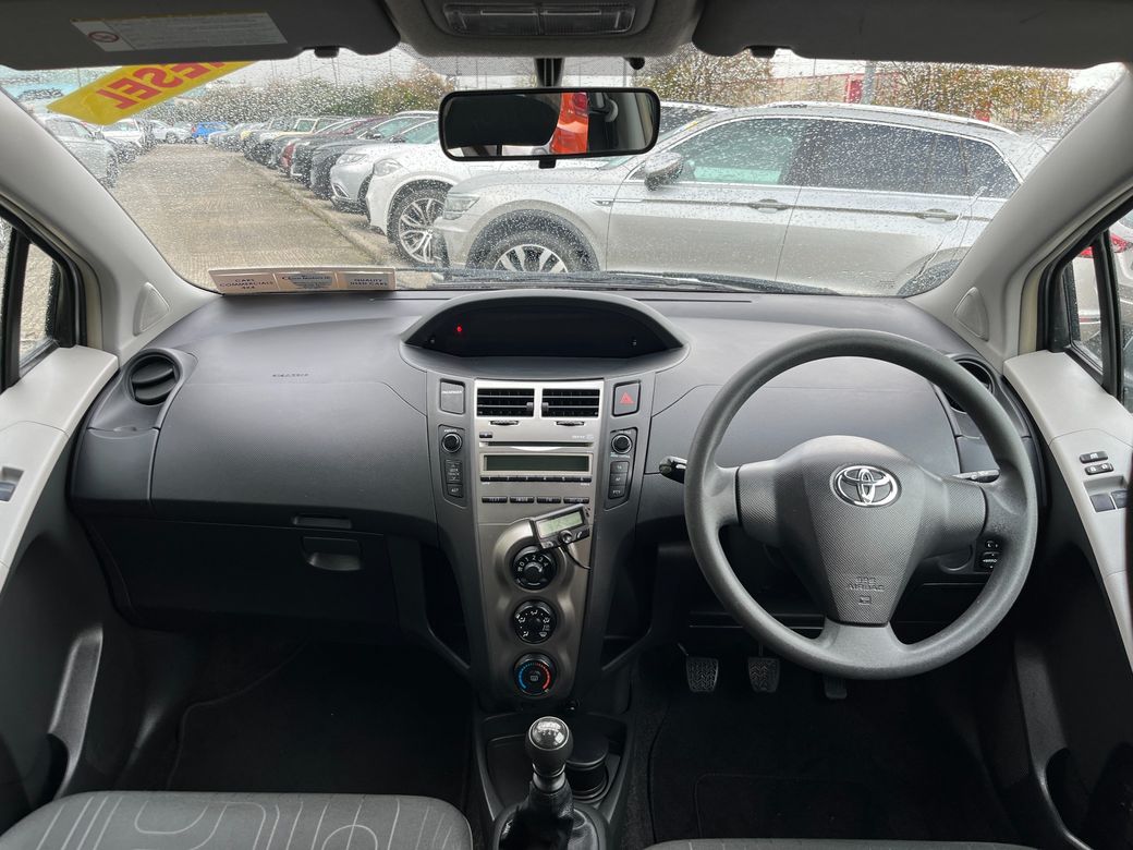 2011 Toyota Yaris