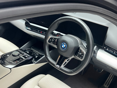 2024 BMW 5 Series