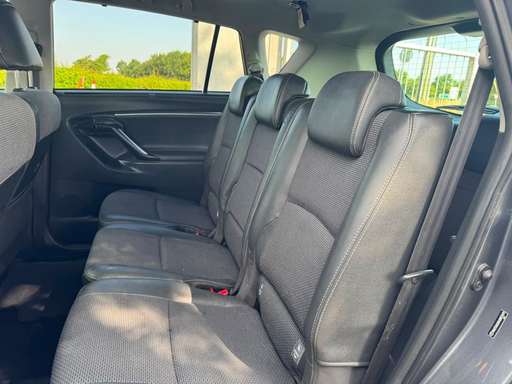 2017 Toyota Verso