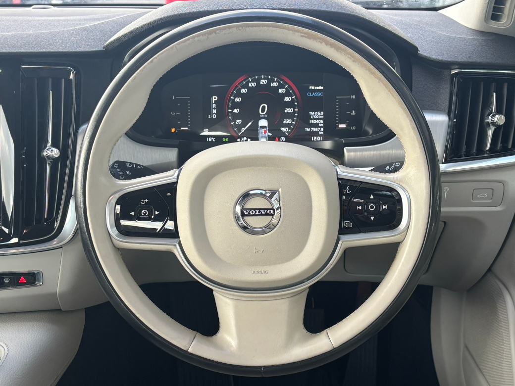 2018 Volvo V90