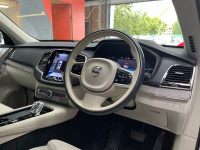 2023 Volvo XC90