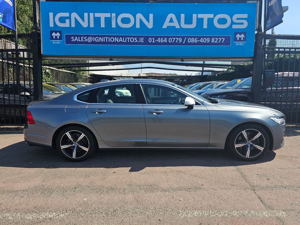 2017 Volvo S90