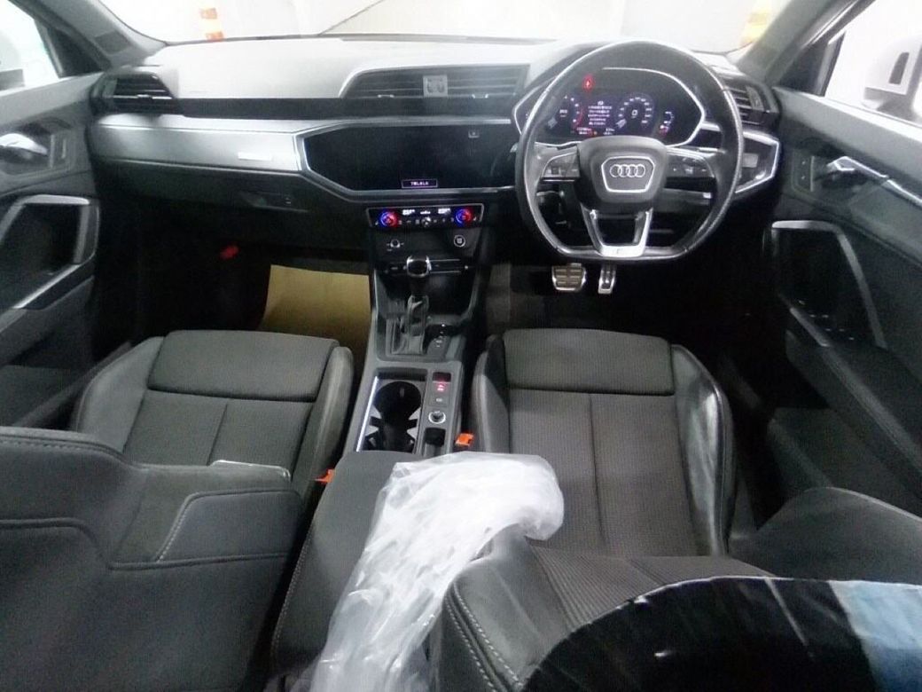 2021 Audi Q3