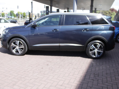 2019 Peugeot 5008