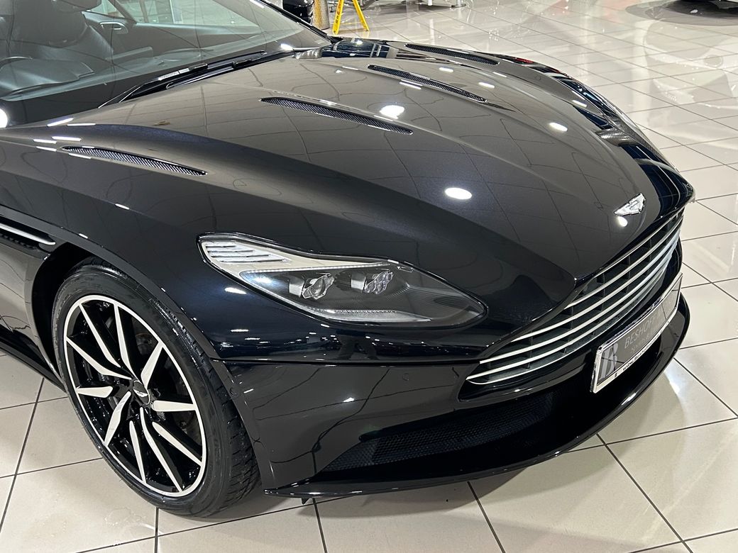2018 Aston Martin DB11