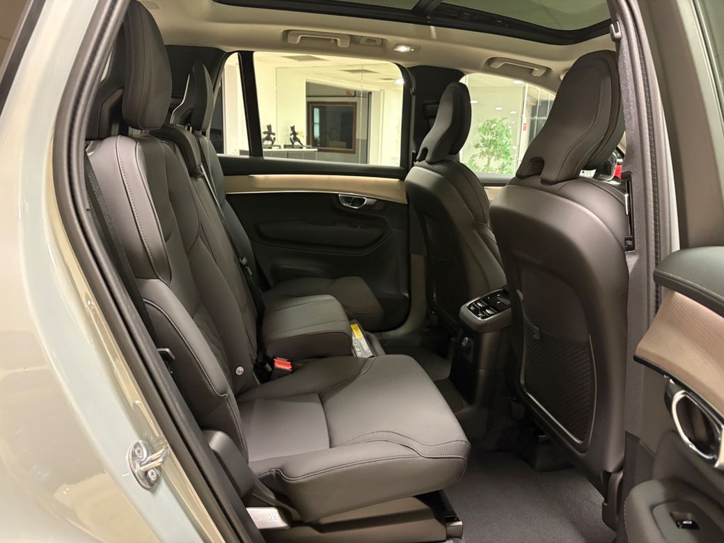2026 Volvo XC90