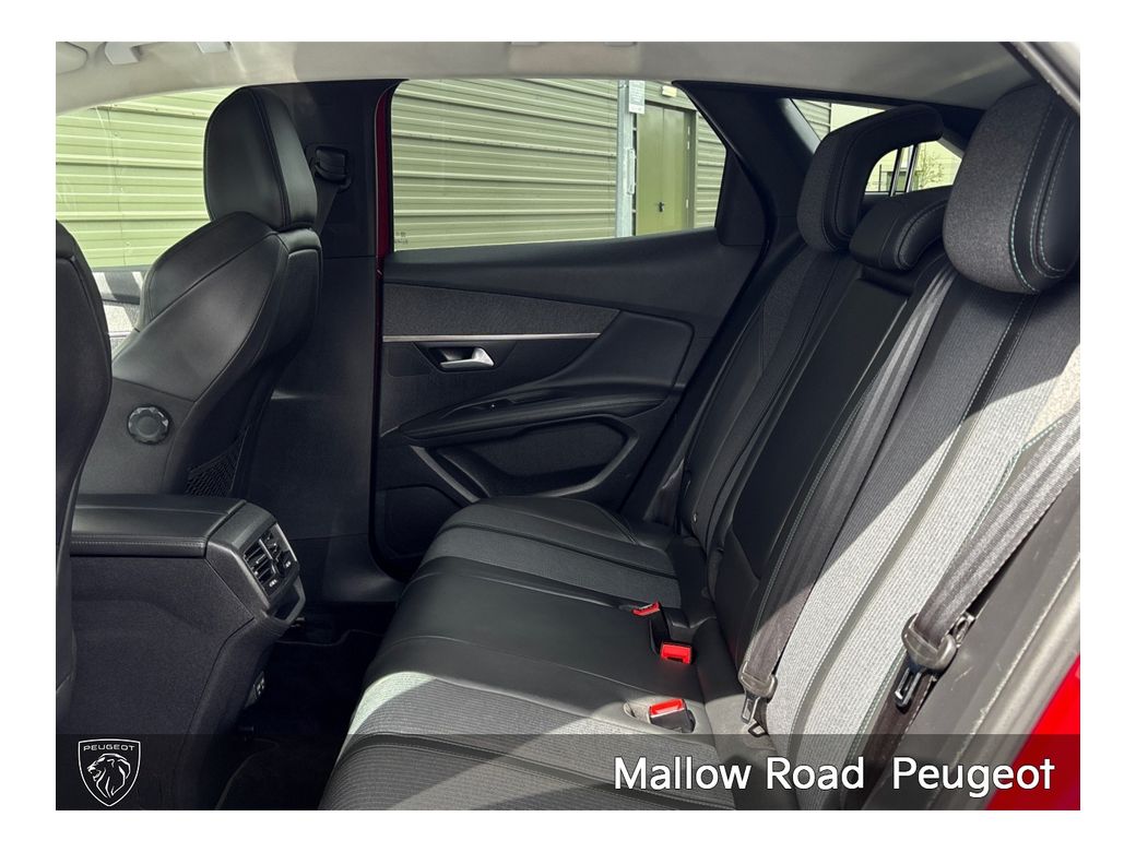 2021 Peugeot 3008