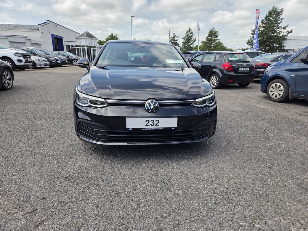 2023 Volkswagen Golf