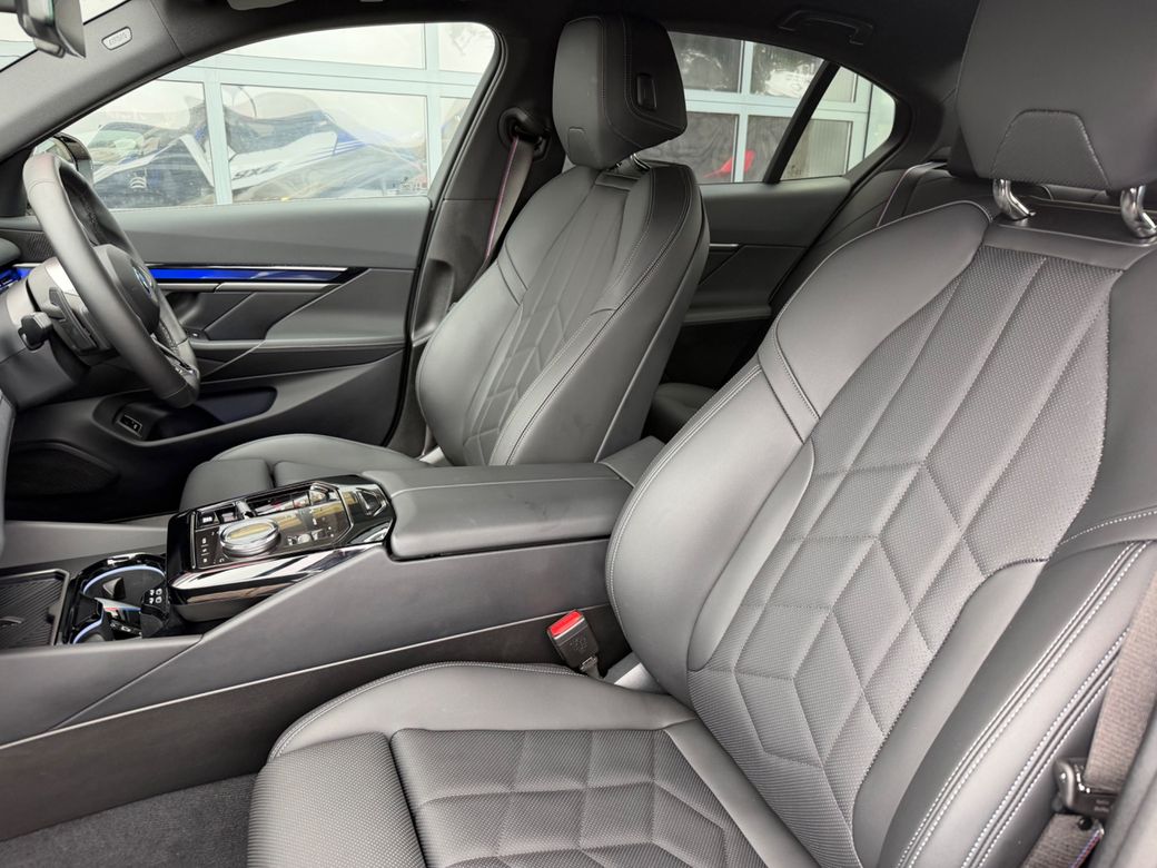 2025 BMW 5 Series