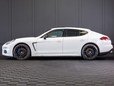 2014 Porsche Panamera
