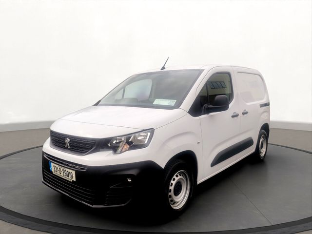 vehicle for sale from Lough Owel Motors