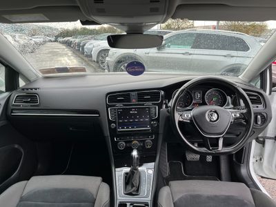 2017 Volkswagen Golf