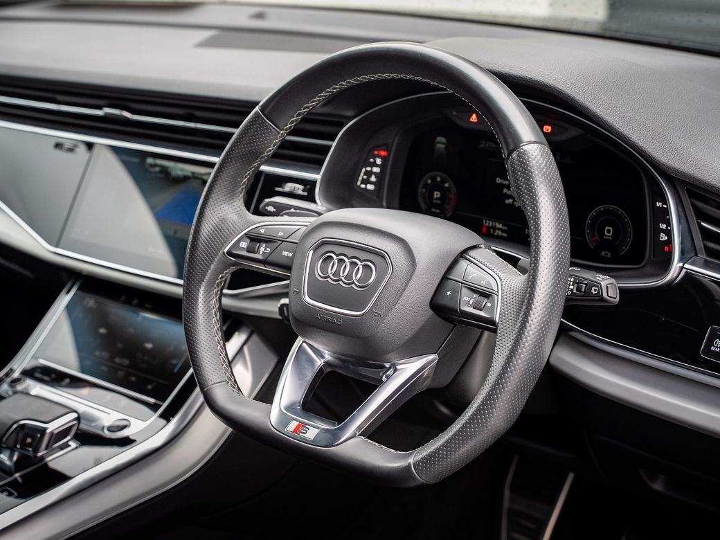 2021 Audi Q7