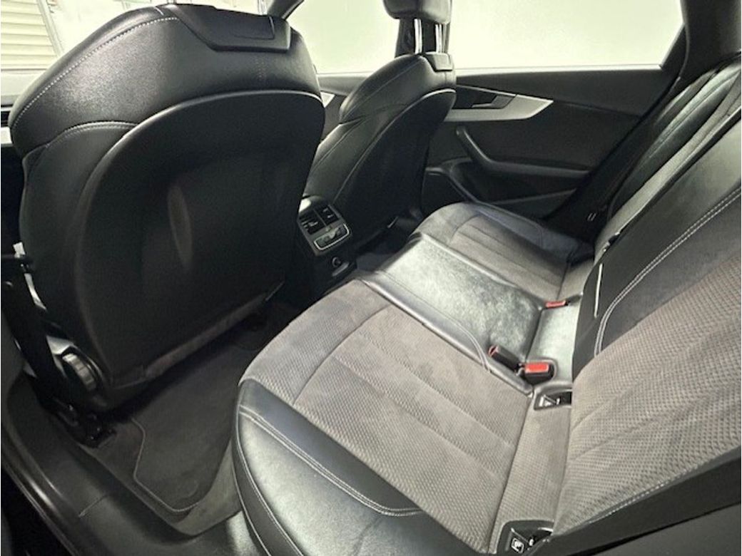 2017 Audi A4