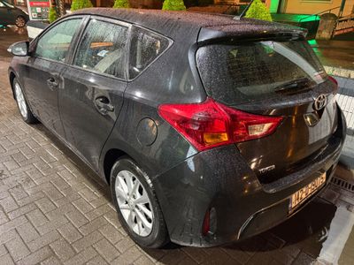 2014 Toyota Auris