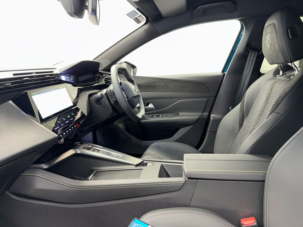 2025 Peugeot 408