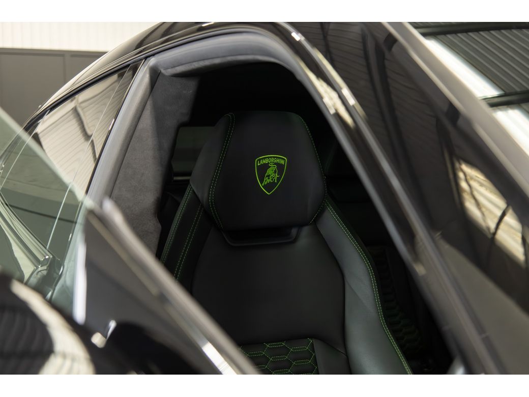 2021 Lamborghini Urus